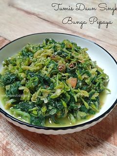 Foto resep Tumis Daun Singkong Bunga Pepaya