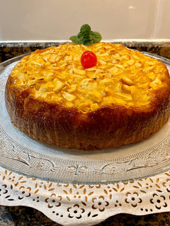 Una foto de Pastel de yogur y manzana