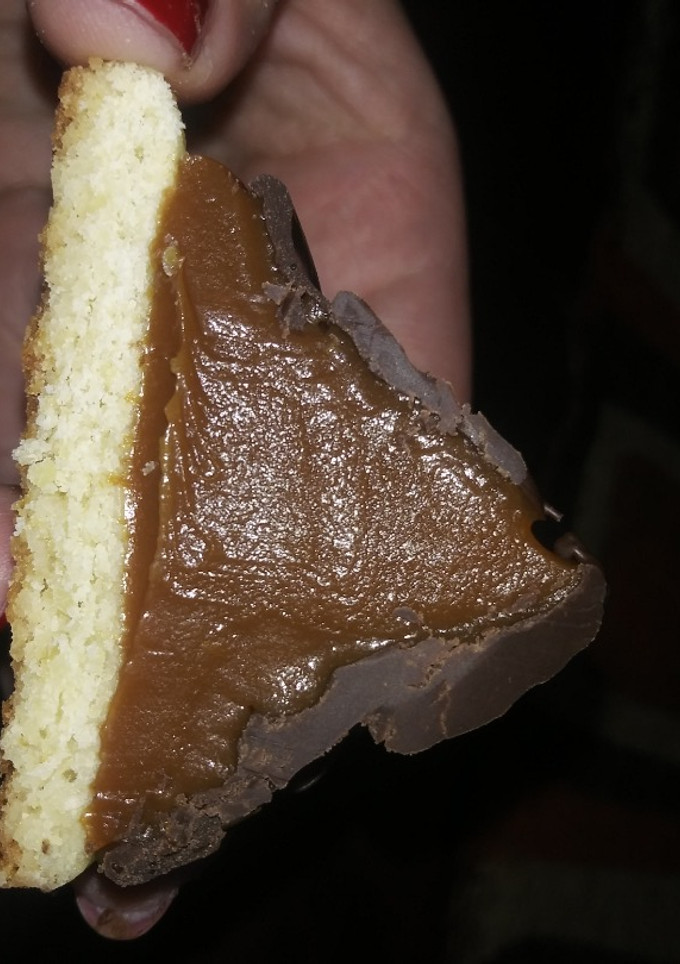 Una foto de Conos de dulce de leche. Ricos y fáciles!!