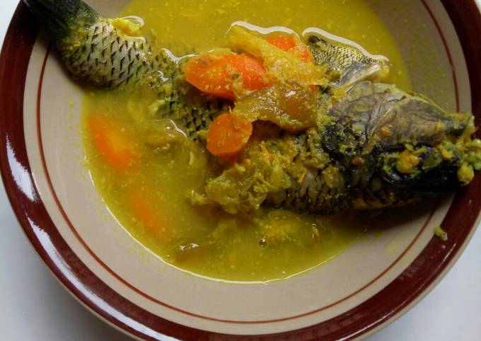 Resep Pindang Mujair Belimbing Wuluh oleh Mia Kusmiardy - Cookpad