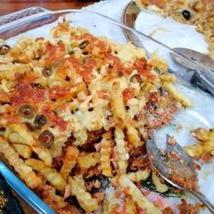 A picture of Fries pizza.