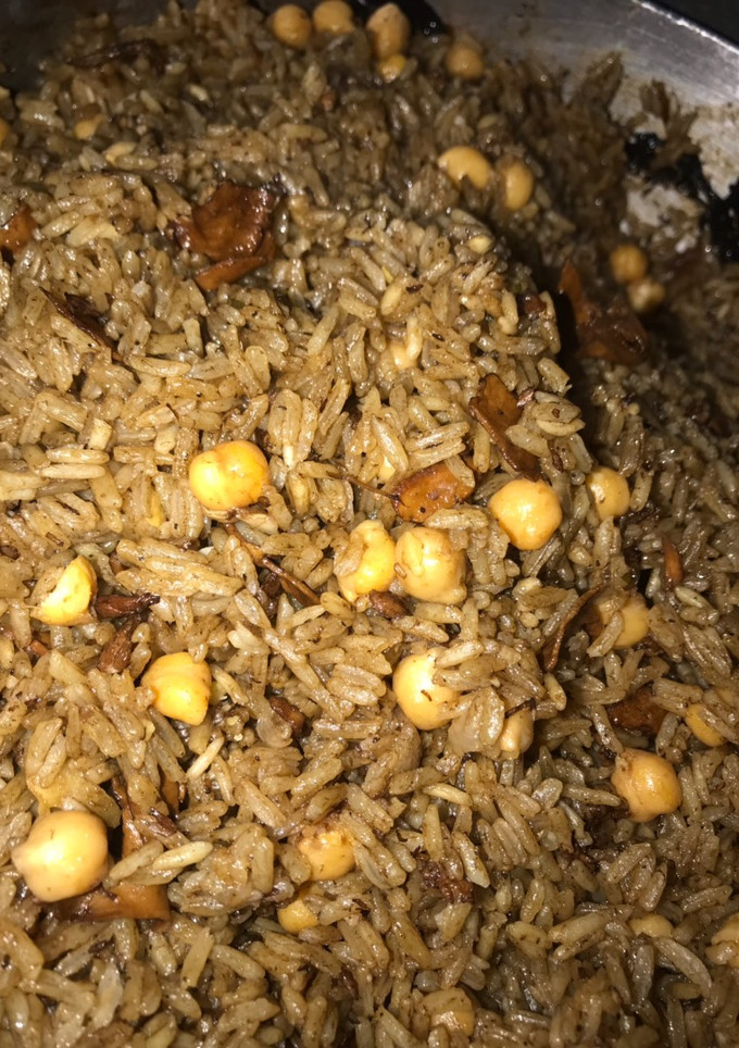 Una foto de Arroz con bacon
