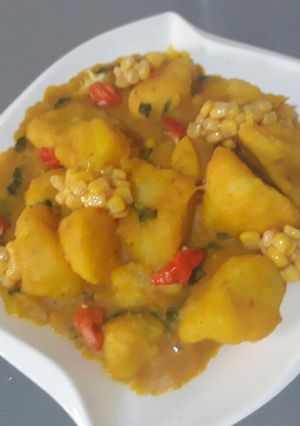 A picture of Sweet potatoe and yam porriage.