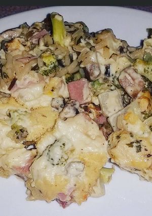 A picture of Supreme Casserole.