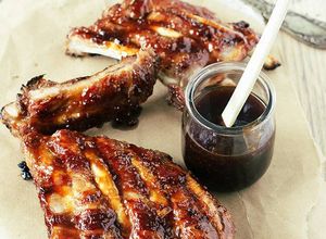 Una foto de Costillas de cerdo a la BBQ