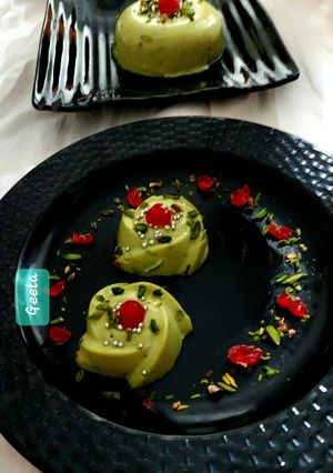 A picture of Avocado Paan Pudding.