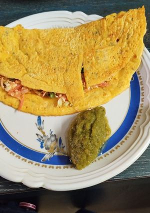 A picture of Gram Flour and vegetables Chilla.