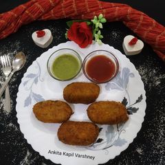 A picture of Fried Snacks (Bread Cheesy Cutlet).