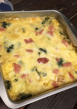 Una foto de Acelga con salsa bechamel, jamón y queso
