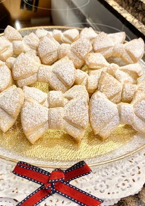 Una foto de Galletas “ Lacitos de vainilla “