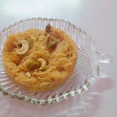 A picture of Mithi Seviyan.