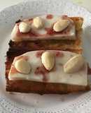 Tosta de queso murciano al vino con aceite de trufa y vinagre de frutas del bosque