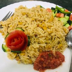 A picture of Chane ki daal pulao.