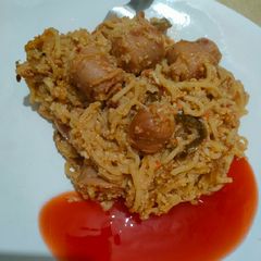 A picture of Indomie.