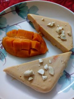 ম্যাঙ্গো আইসক্রিম (mango ice cream recipe in Bengali) রেসিপির প্রধান ছবি