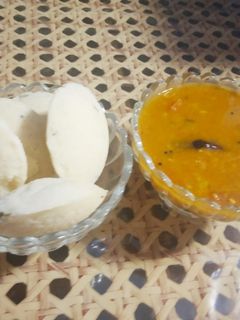 इडली सांभर (Idli sambar recipe in hindi) रेसिपी मुख्य फोटो