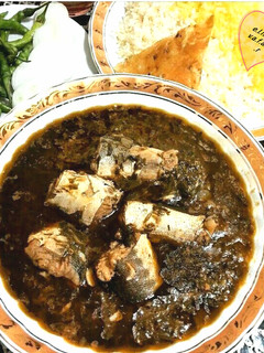 عکسی از دستور قلیه ماهی الهام پز