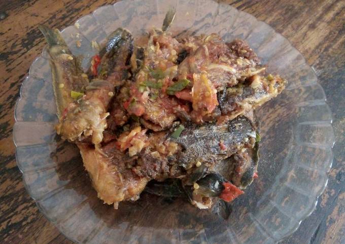 Resep: Lele Daun Jeruk Balado Murah