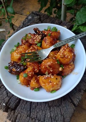 A picture of Honey Chilli baby potatoes.