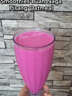 Foto resep Smoothies Buah Naga Pisang Oatmeal