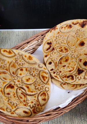 ખોબા રોટી (Khoba Roti Recipe In Gujarati) રેસીપી મુખ્ય ફોટો