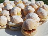 Profiteroles con Dulce de leche y Crema pastelera