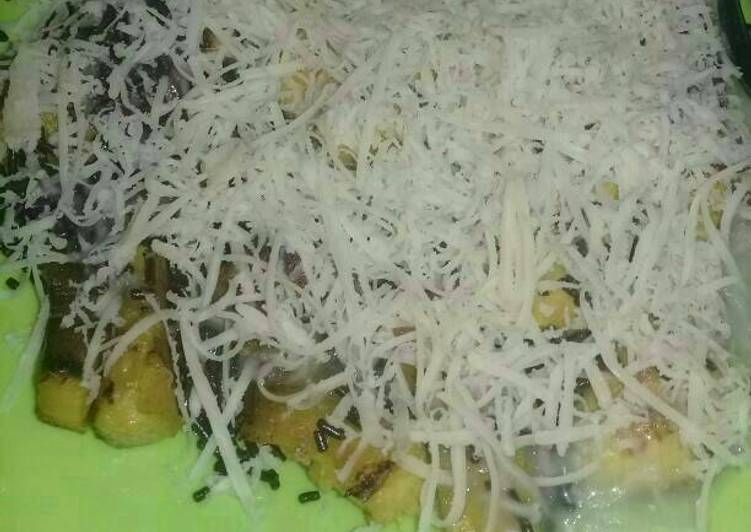 Piskej (pisang keju)