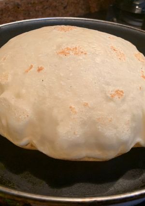 A picture of Arabic Bread.