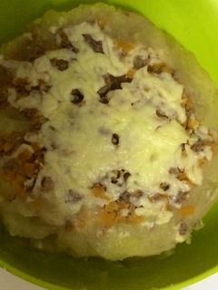 Foto resep MPASI 8m cheesy mashed potato with beef