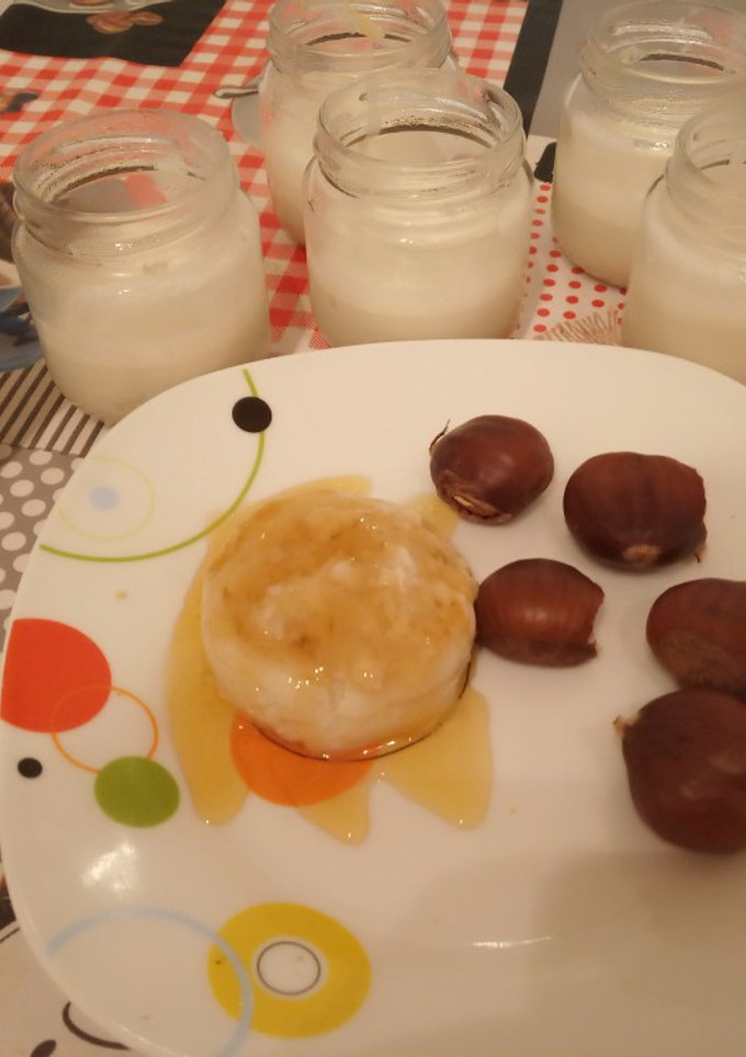 Una foto de Panna cotta de crema de castañas y miel