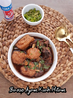 Foto resep Bakso Ayam Kuah Hitam