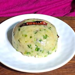 A picture of Spring garlic aloo chokha.