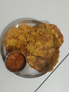 બેસનના મસાલા ચીલા (Besan Masala Chila Recipe in Gujarati) રેસીપી મુખ્ય ફોટો