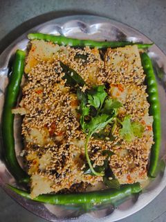 પાલક ના ઢોકળા (ગુજરાતી વાનગી) (Spinach Dhokla Recipe In Gujarati) રેસીપી મુખ્ય ફોટો