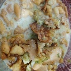 A picture of Phulki chaat.