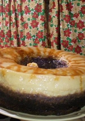 A picture of Chocoflan (Impossible Cake).