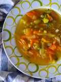 Sopa Juliana vegetariana
