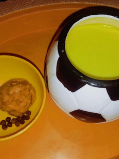 हल्दी वाला दूध (Haldi wala Doodh recipe in hindi) रेसिपी मुख्य फोटो