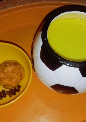 हल्दी वाला दूध (Haldi wala Doodh recipe in hindi) रेसिपी मुख्य फोटो