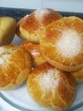 Bollos de mosto de uva negra,