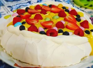 Foto de Pavlova de Páscoa