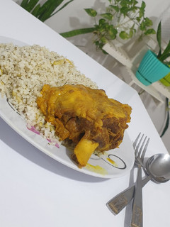 عکسی از دستور باقالی پلو با گوشت😋