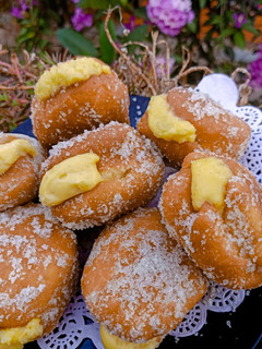 Foto resep Bomboloni with vanilla custard pastry cream