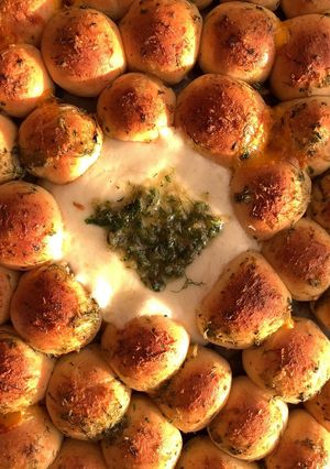 صورة لوصفة خلية النحل المالحه بالثوم المشوي