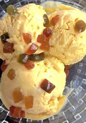 A picture of Bread ice-cream.