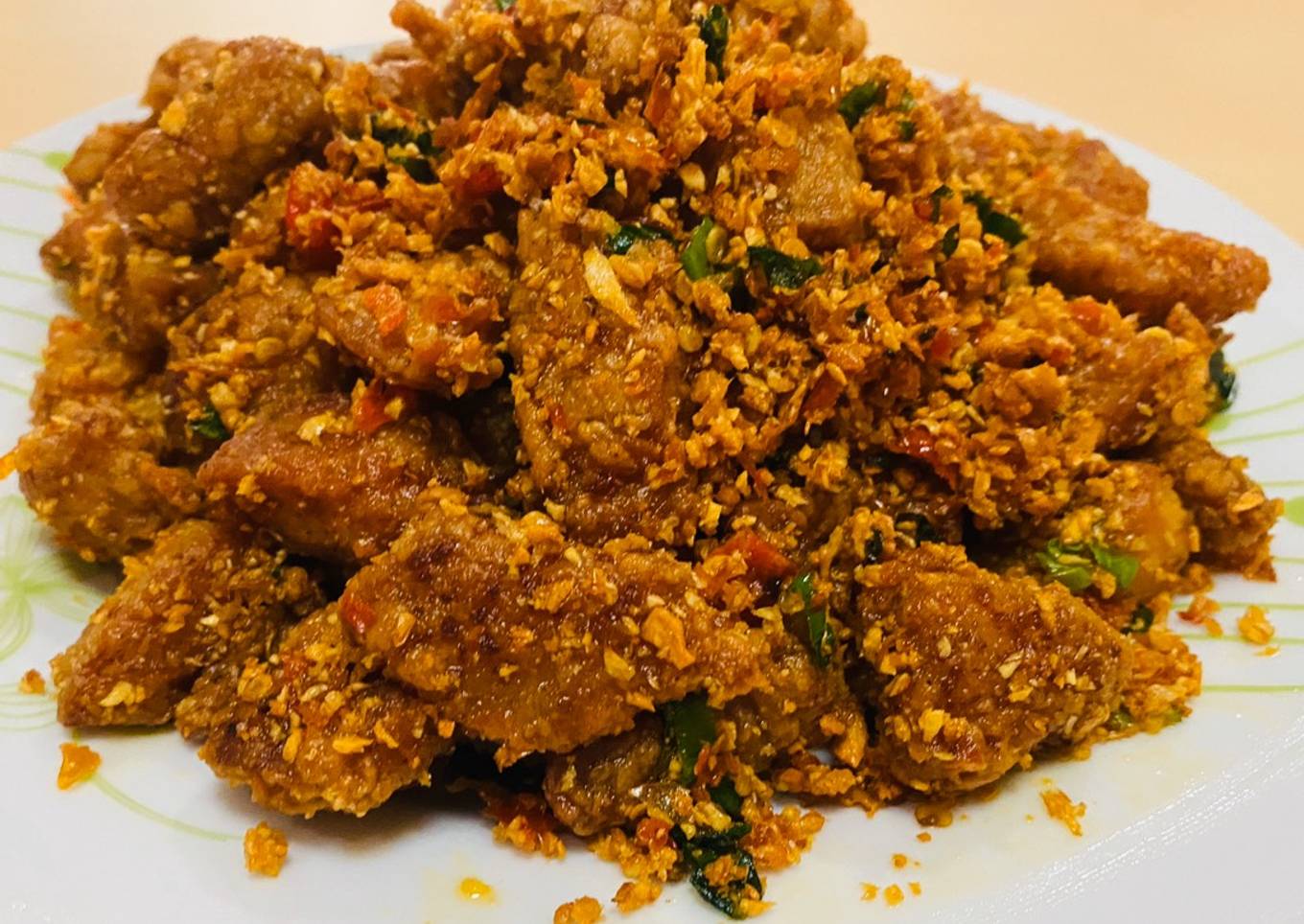 Daging Ayam Goreng Khas Cabe Garam Pedas