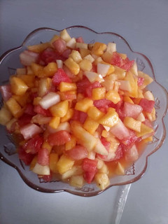 Hadin kayan marmari(fruit salad) ainihin hoton girkin