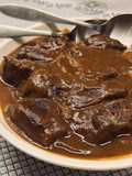 Carrilleras de cerdo con salsa de verdura