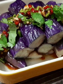 A picture of Chilled Eggplant with Garlic Sauce.