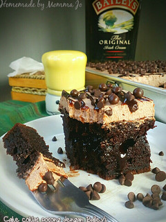 Foto resep Bailey's Chocolate Poke Cake
